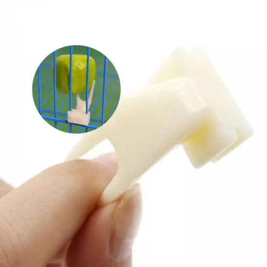 Pet Product Plastic Fruit Fork For Bird Parrot Macaw Cage Feeder V4V4