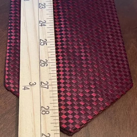 Geoffrey Beene Red 100% Silk Men’s Neck Tie Made In Italy