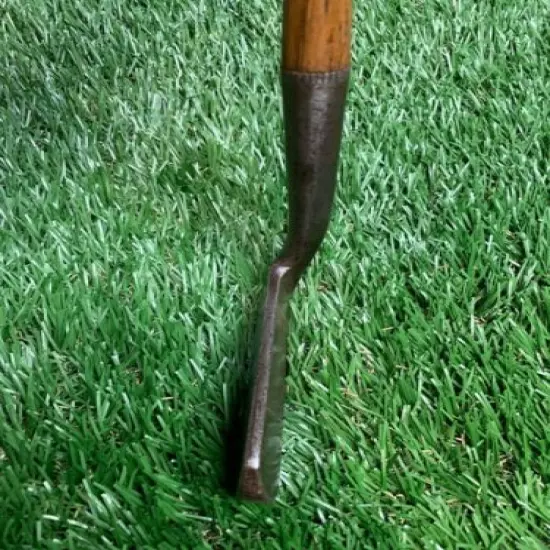 Antique Vintage Alex Patrick, Leven Scotland, Hickory Shaft “Poplar” Wry Neck Pu