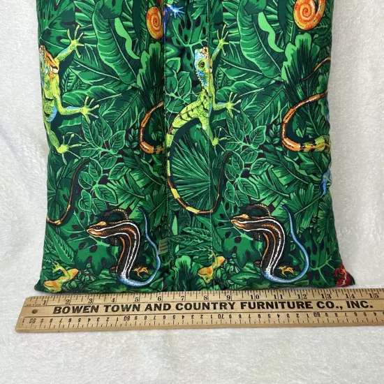 The Travel Pillow Reptile Creatures Seatbelt Cover Bright Green Large Neck Head