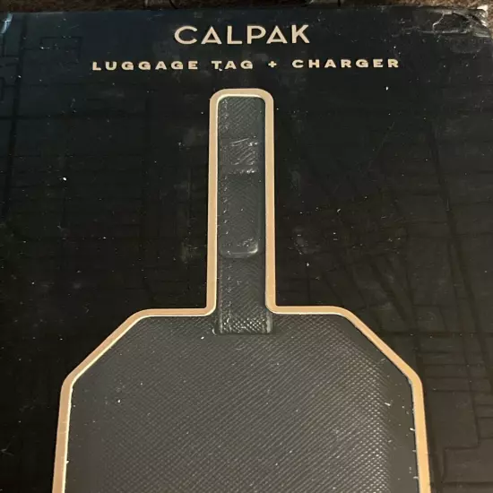 CALPAK Travel Power Luggage Tag Charger ATA1701 - Black NEW