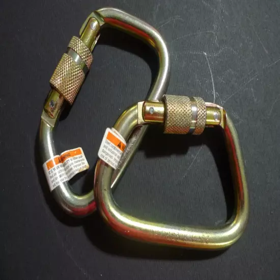 OMEGA - STEEL CARABINERS - LOT OF 2 - # OP716S3 - NEW OLD STOCK -53 KN- MADE@USA