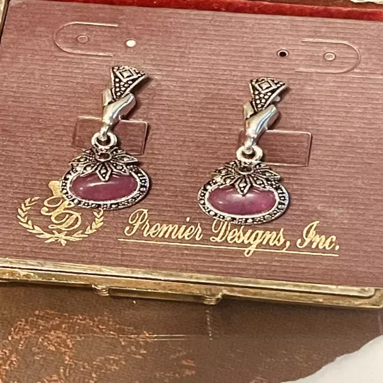 Premier Designs Purple Cab Floral Silver Tone Dangle Earrings Omega Back 1 1/4"