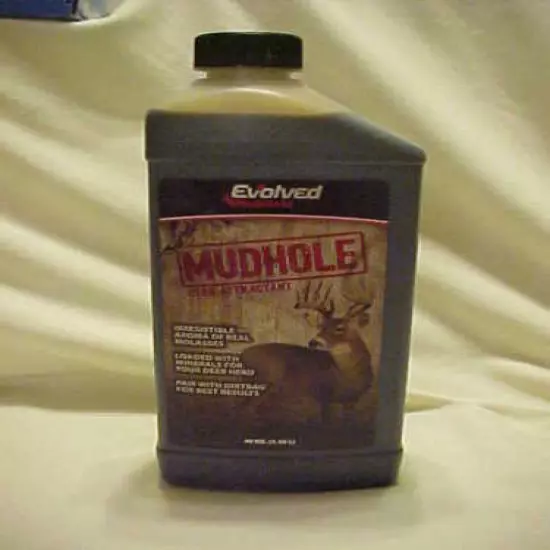 Evolved Habitats Mudhole Deer Attractant 40 oz. NEW Made in USA