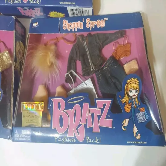 3 Bratz Fashion Pack Lot Spring Blitz! Shoppin' Spree! First Date! NIP 2003