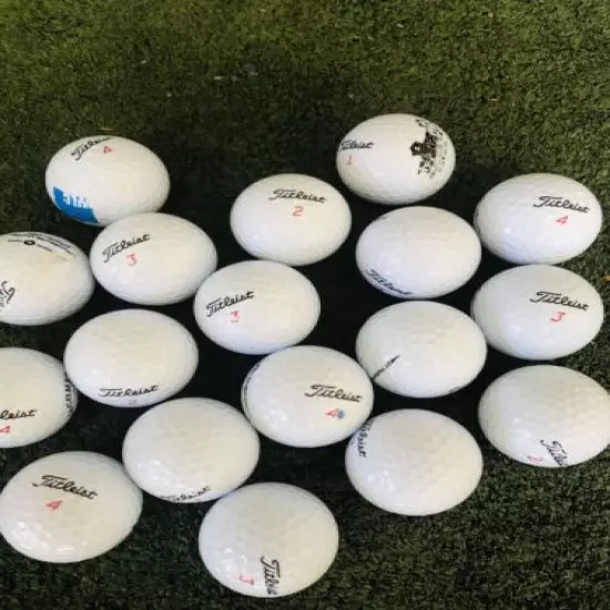 36 Titleist DT TRU SOFT Golf Balls Near Mint AAAA 3 Dozen... THE BETTER SOFT!!