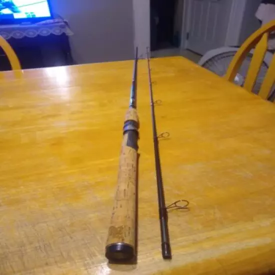 Fenwick Venture VS 702M 7' 2pc Medium Power IM6 Graphite Spinning Fishing Rod