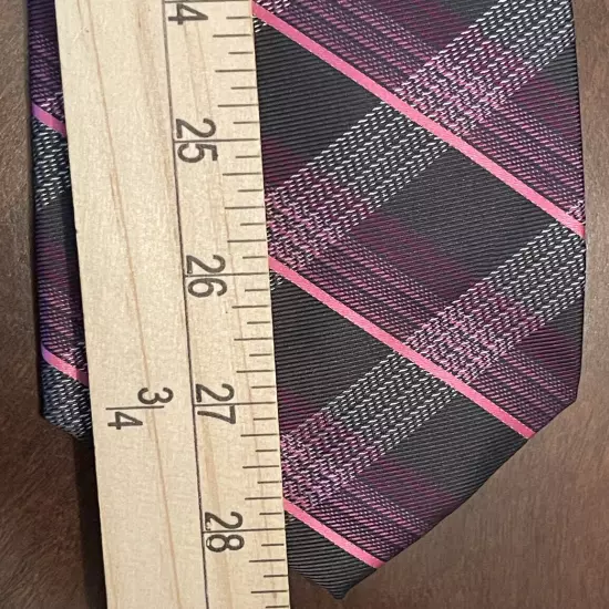 Apt. 9 Pink Black 100% Polyester Men’s Neck Tie Made In China