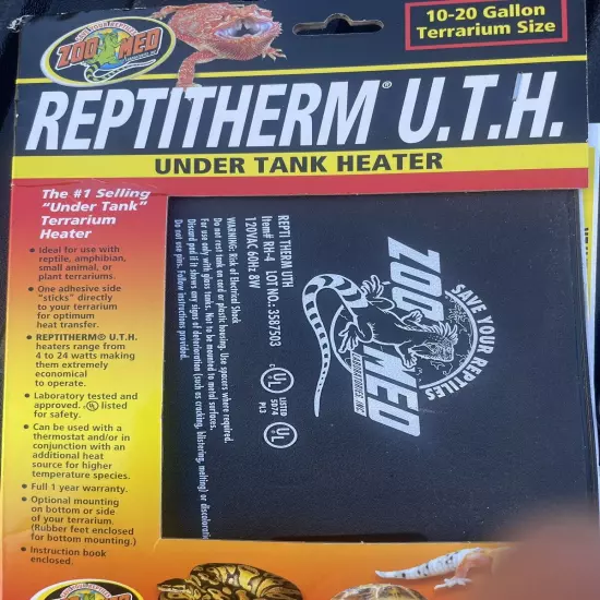 NEW Zoo Med Reptitherm Under Tank Heater 10-20 Gallon 6x8"