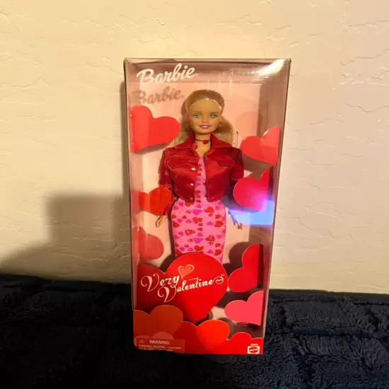 Massive Vintage Barbie Collection {20 new Barbie's a day!}*Combined Shipping*