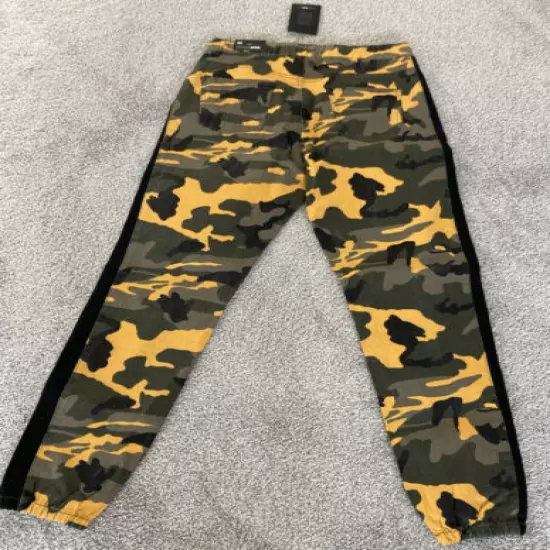 Camoflage Pants Unisex Size Medium