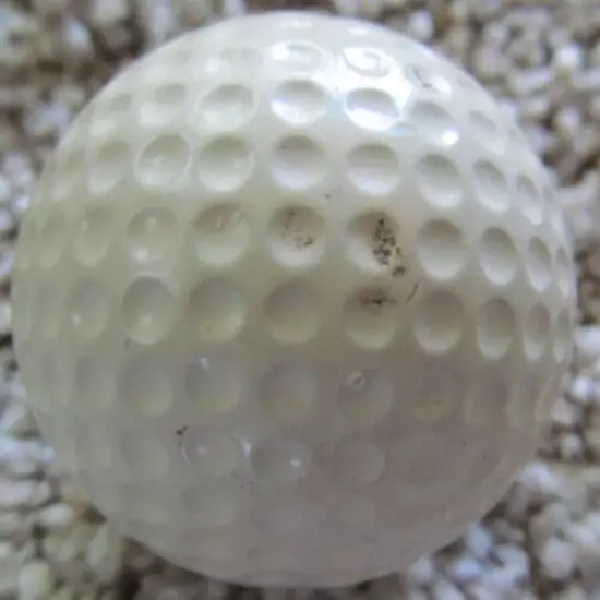 VINTAGE DIMPLE DOUBLE DOT GOLF BALL-U.S. NOBBY RE-PROCESSED NO SIGN OF PLAY