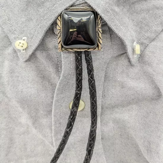 Vtg Onyx & Sterling Silver Nakai Navajo Signed Rectangle Bolo Tie Black Leather