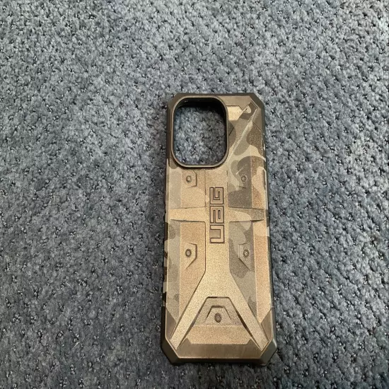 UAG Essential Armor Slim Protection Case for iPhone 14 Black And Olive Camo