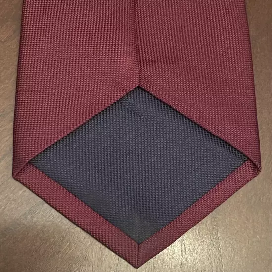 Club Room Burgundy 100% Silk Men’s Neck Tie Made In China