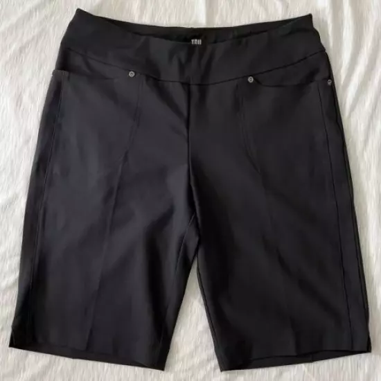 NWT- Tail White Label Women's Golf Shorts Black Size 14 Pull On