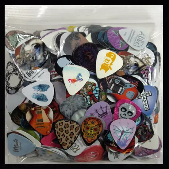 Bulk 200 Guitar Picks Assorted Cool Designs Animals Religious Dragonfly Skulls