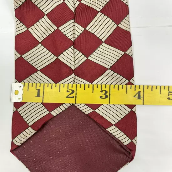 Marks & Spencer Geometric Red Diamond Necktie Silk Tie 4" x 58"