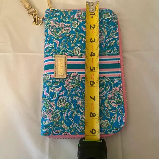 Lilly Pulitzer Travel Wallet/Passport Holder New without Tags