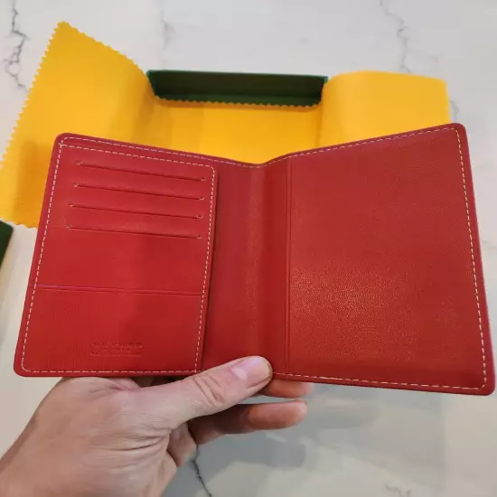 Goyard Passport Holder Card Wallet - Red