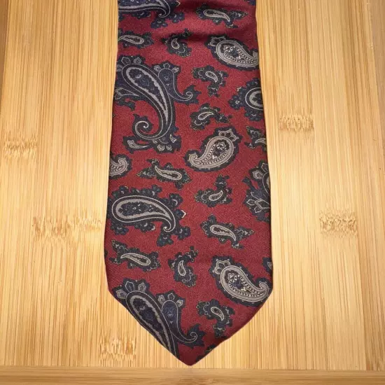 Redwood & Ross Red Multicolor Paisley Silk Tie - 60L 3.5W