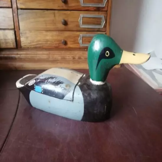 ANTIQUE WOOD DUCK DECOY HAND PAINTED UNKNOWN MAKER WITH COMPARTMENT RARE HTF