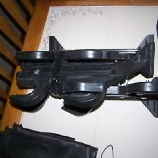 Truck Double Rifle Shotgun Car 2 Gun Holder Hanger Mount Rack Rear Back Window??