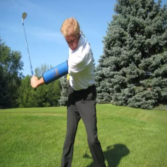 Golf Training Aid - Bending Your Arm, Get Help From The "Straight Arm"-standard 