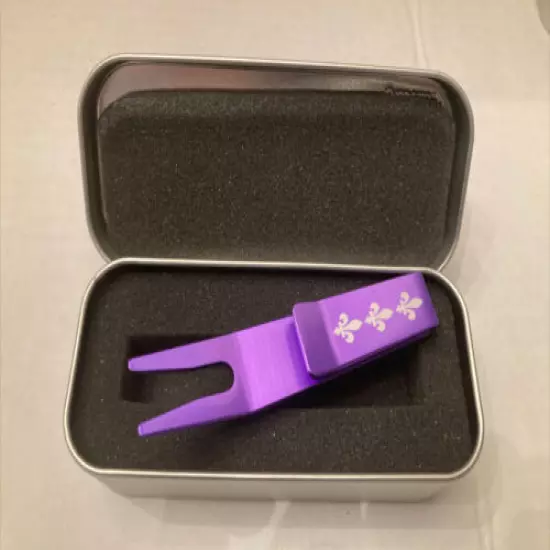 NEW Scotty Cameron 2013 - FLEUR-DE-LIS - Purple Pivot / Divot Tool