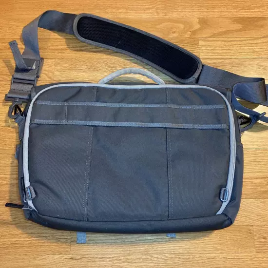 PRE OWNED TIMBUK2 MESSENGER BAG - GRAY W/ ORANGE ACCENTE AND JAGERMEISTER PATCH