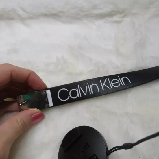 Calvin Klein Small CK Plaque Skinny Belt sz L