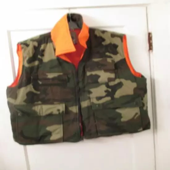 Northwest Territory Mens XL Reversible Insulated Camo/Orange Hunting Vest XL