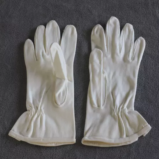 Ladies white button gloves