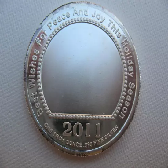 1-OZ 2011 CHRISTMAS TOO CUTE GIFT GIVING ENGRAVABLE.999 SILVER COIN+GOLD