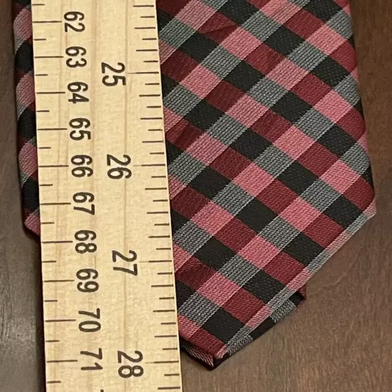 Chaps Red Black 100% Polyester Men’s Neck Tie Made In China