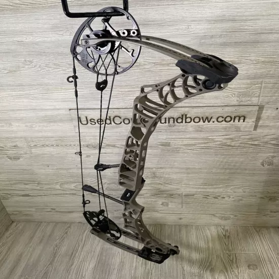 Mathews v3x 29 Granite 27.5" 50-60# Right Handed