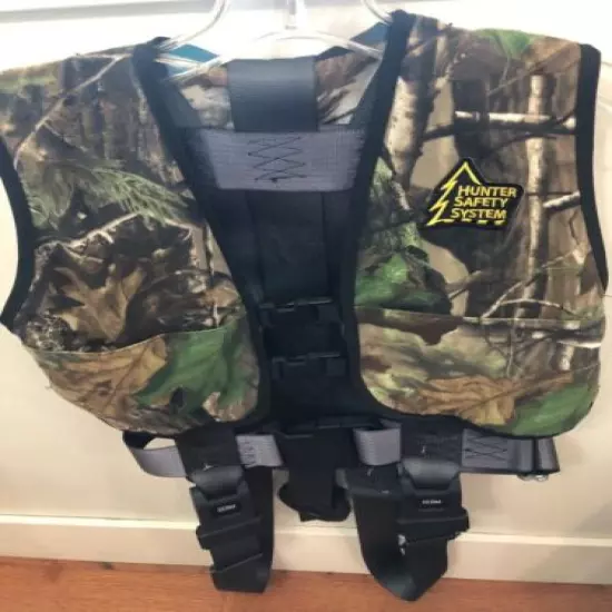 Hunter Safety System Lil' Stalker HSS-8 NWOT Youth Treestand Safety Harness