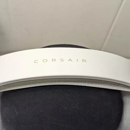 Corsair HS80 RGB USB Premium Headset with Dolby Audio 7.1 Surround Sound White