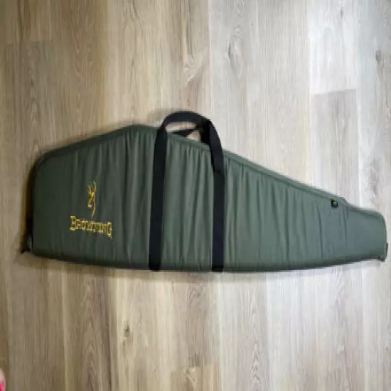 Browning Advantage 48" Green Cushion Soft Zip Close Gun Case. 