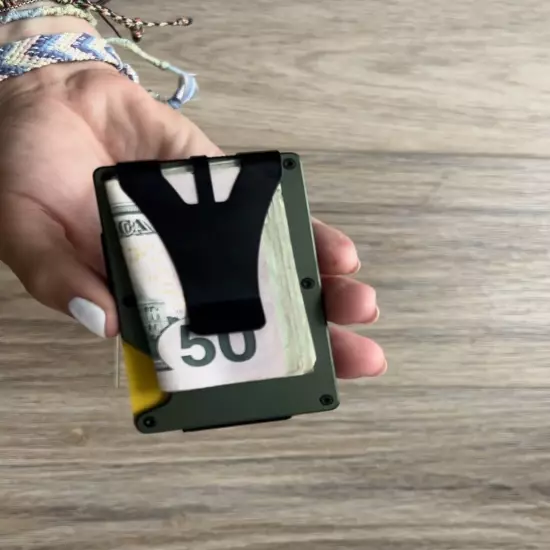 Air Wallet With Build-in Airtag Chip