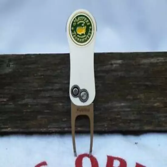 The Masters Ball Marker & Pitchfix White Divot Tool - Great Looking