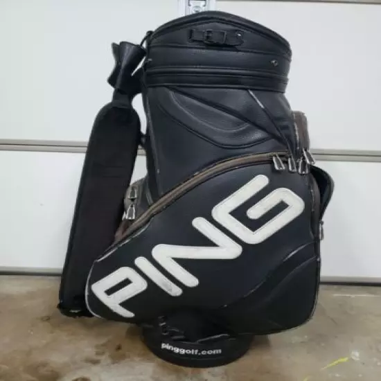 Ping Staff Bag Black 6-Way Top Cart w/ Rain Cover A196