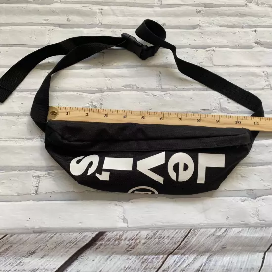 Levis Logo Waist Belt Sling Fanny Pack bag Black Unisex Adjustable Waist