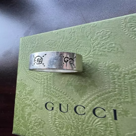 *Gucci* Men's Silver Ghost Ring (Gucci size 23, US size 10.5)