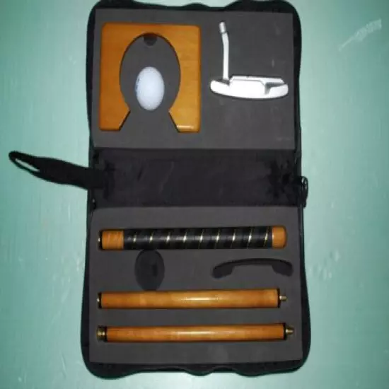 GOLF PUTTING TRAINING SET WITH CARRY CASE BY COUNTRYWIDE