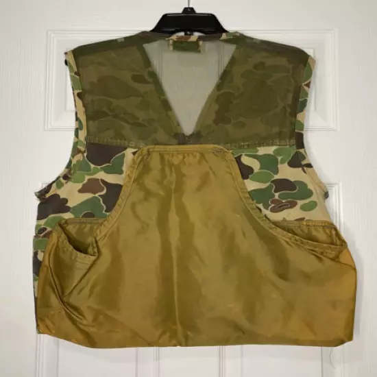 Vintage Saftbak Hunting Clothes Vest Camo Altoona PA Game Pouch Retro