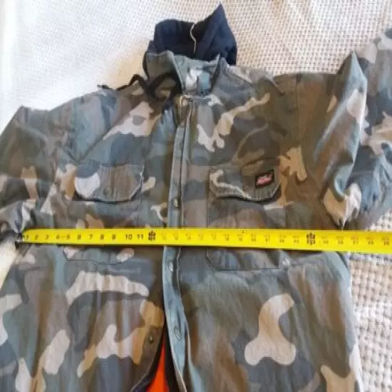 DICKIE'S Men's Outdoor camo (Hunting) Jacket with Hood. Lined. Size 2XL 