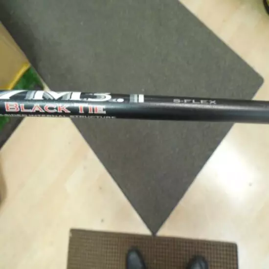 Exotics RH 15* Beta 3 Wood w/Matrix HD 7m3.1 BlackTie Stiff Graphite Shaft (L)