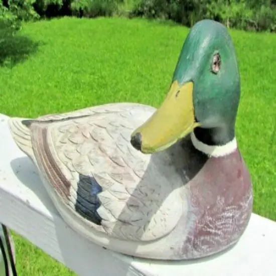 BEAUTIFULLY HAND CARVED AND PAINTED PENN. ARTIST MALLARD DRAKE DUCK DECOY 