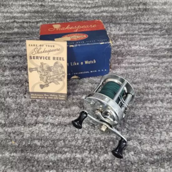 Shakesphere Vintage Fishing Reel 1944 w/Box